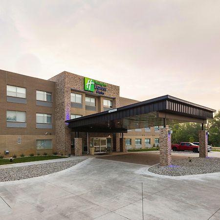 Holiday Inn Express & Suites - Portage By Ihg Экстерьер фото