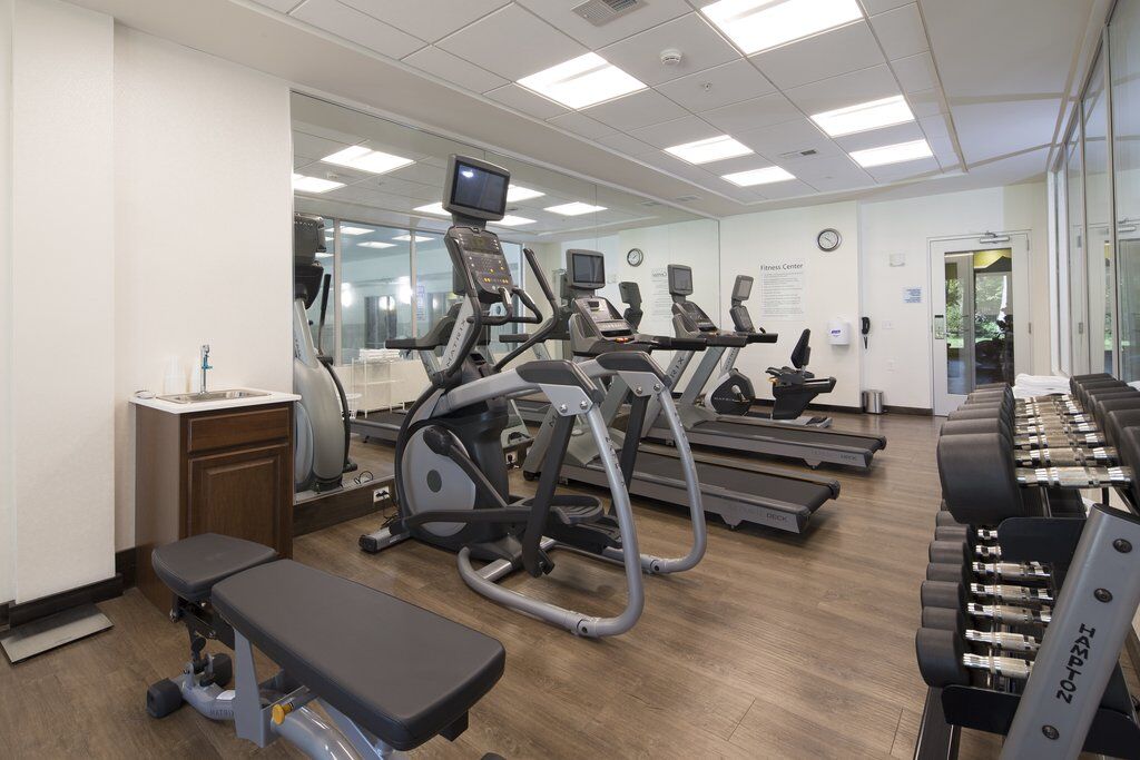 Holiday Inn Express & Suites - Portage By Ihg Экстерьер фото